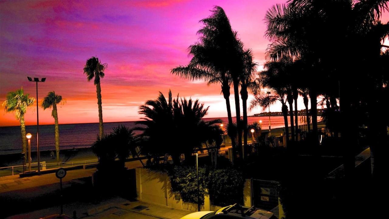 קאלטה דה ולס Beach Panorama Caleta מראה חיצוני תמונה